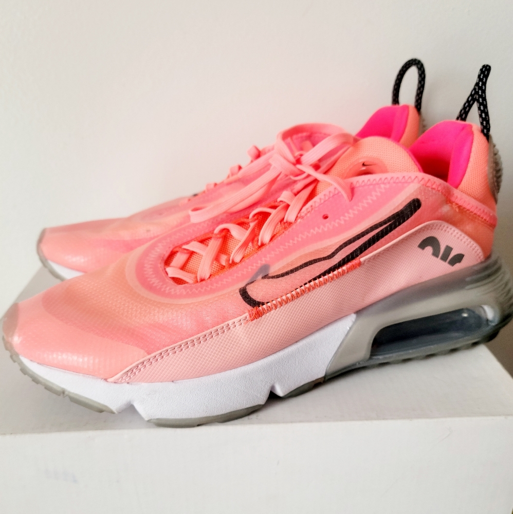 Nike air max